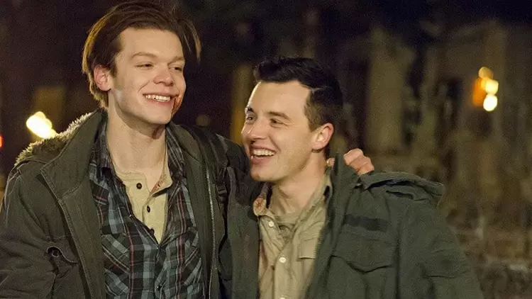 The people in the following pictures are the main characters of which TV series?