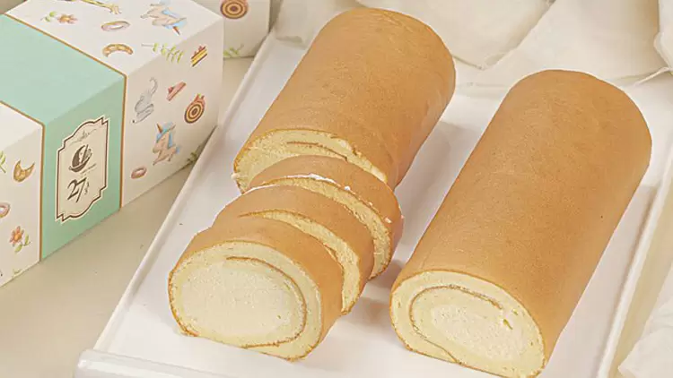 Raw Milk Roll